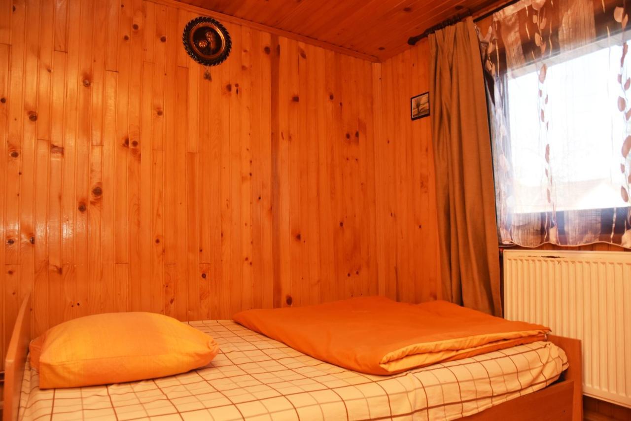 Guest House Mandrivnyi Rooms&Apartments Jasiňa Exteriér fotografie