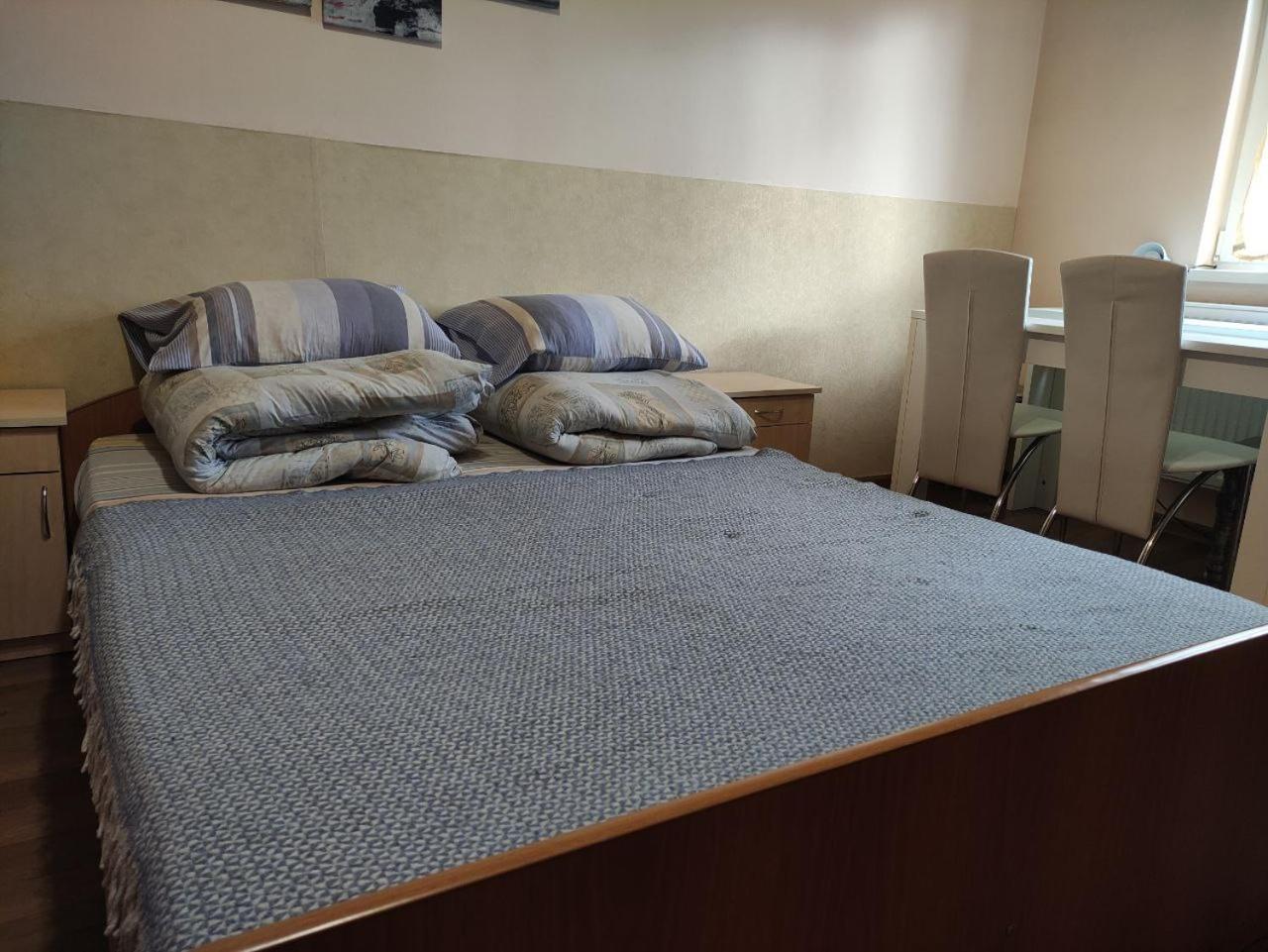 Guest House Mandrivnyi Rooms&Apartments Jasiňa Exteriér fotografie