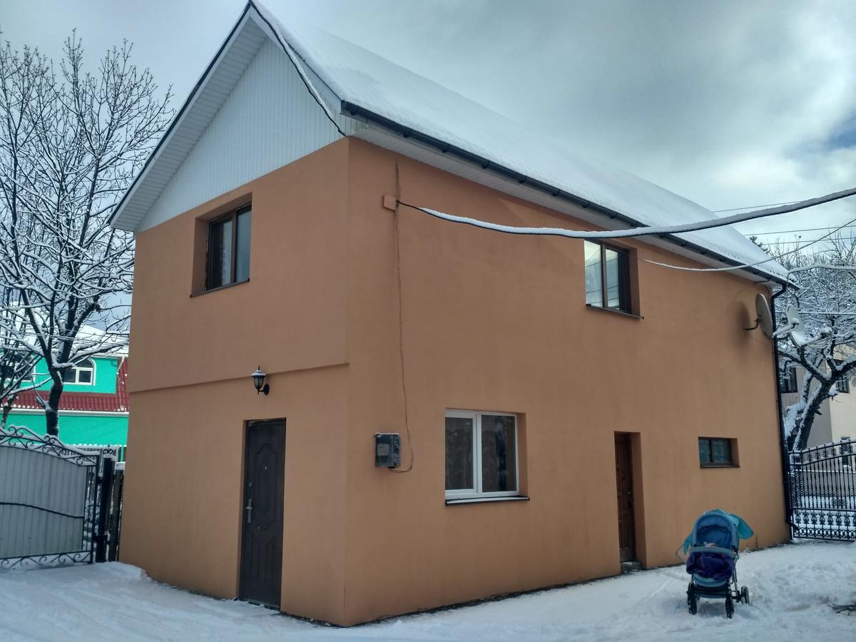 Guest House Mandrivnyi Rooms&Apartments Jasiňa Exteriér fotografie